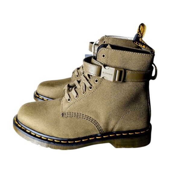 NWT DR. MARTENS Futura Olive Strap Lace Up Boot Size 10 - Picture 4 of 8